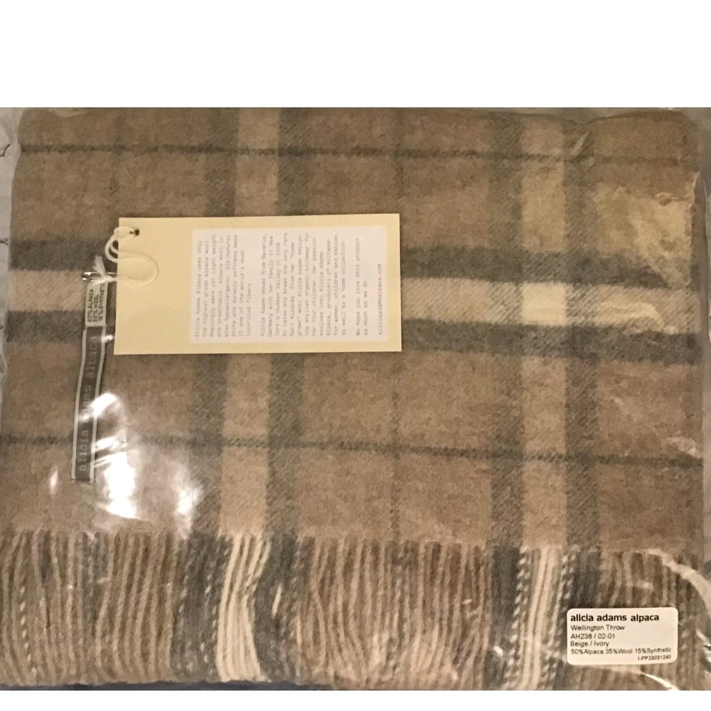 Brand New!!Alicia Adams alpaca Wellington Throw AH238/02-01 Beige/Ivory